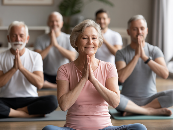Yoga para Idosos: Guia Completo para Vitalidade e Bem-Estar em 2026
